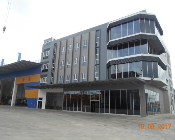 Leong Kiang